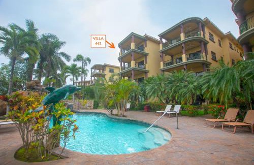 French Harbour Apartment | Pineapple Villa 442 condo