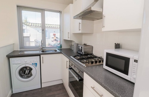 Morpeth Cottage | Pinecone Lodge - No 9