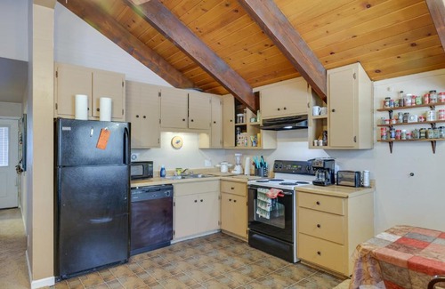 Cold Springs House | Pinecrest Dodge Ridge Cabin Shared Outdoor Space