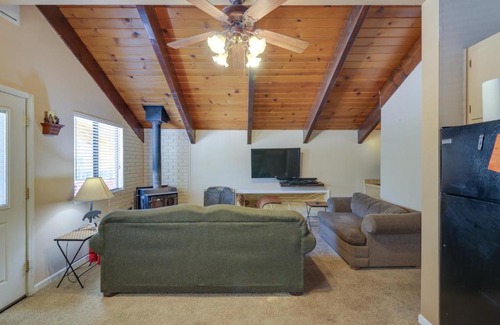 Cold Springs House | Pinecrest Dodge Ridge Cabin Shared Outdoor Space