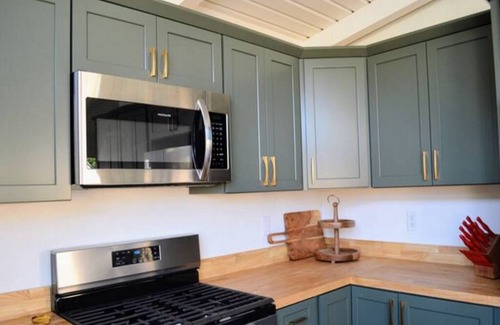 McKinleyville House | Pinky's Playhouse