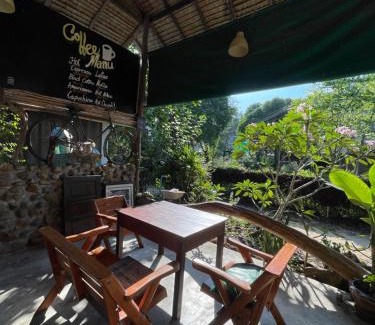 Khong Koi Beach House | Pipin Garden