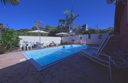 Camburi Villa | Piscina e 3 dorm a 150 m de Camburizinho