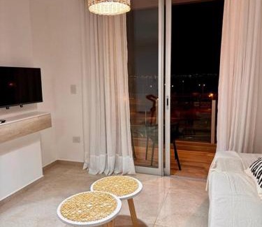 Posadas Apartment | PISO 8 Edif Alarif Trench