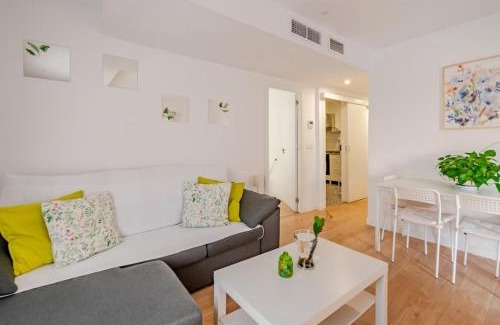 Figares Apartment | PISO CON GARAJE GRATIS EN EL CENTRO DE GRANADA.