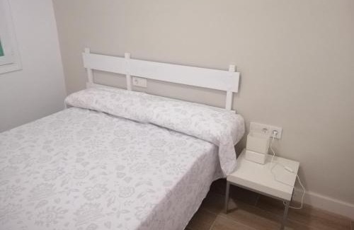 Molino del Chirrete Apartment | Piso en primera línea con wifi y vistas al mar