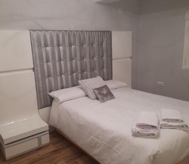 Angustias - Chana - Encina Apartment | PISO RONDA