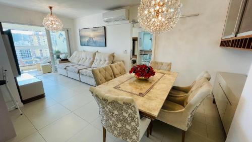 Pitangueiras Apartment | Pitangueiras - Lazer e Serviço de Praia - 22 Andar