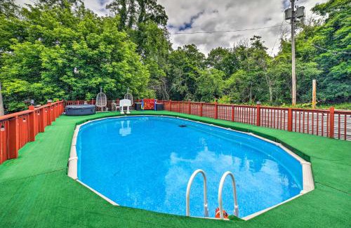 Lincoln-Lemington-Belmar House | Pittsburgh Home with Pool, Fire Pit and Game Room