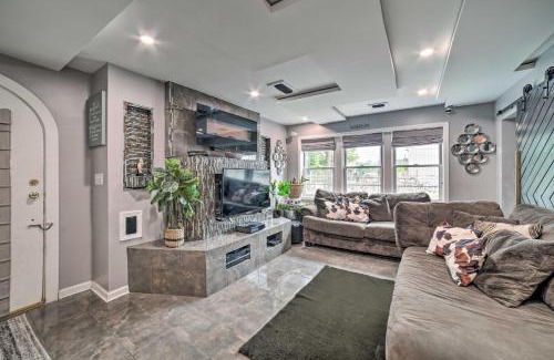 Lincoln-Lemington-Belmar House | Pittsburgh Home with Pool, Fire Pit and Game Room