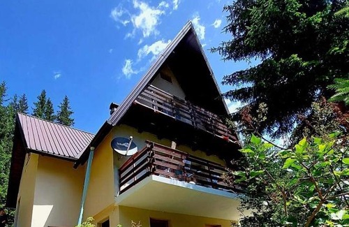 Kasidoli House | Planinska kuća Mali raj