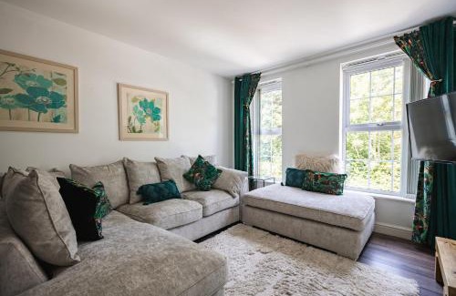 Hull Apartment | Platform West Hull 2 bed Apartment with Parking