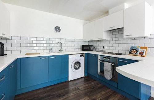 Hull Apartment | Platform West Hull 2 bed Apartment with Parking