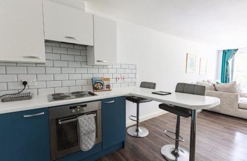 Hull Apartment | Platform West Hull 2 bed Apartment with Parking