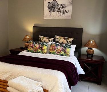 Pretoria House | Platinum Airport Lodge & Guesthouse
