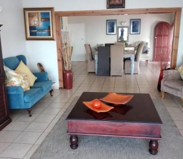 Umkomaas Ski Chalet | Platinum View Ocean Breeze