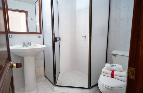 Ibague Hotel | Playa Hawai