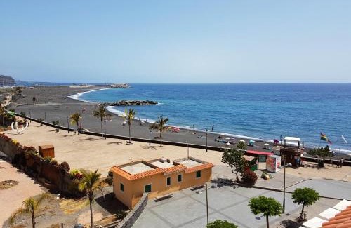 Puerto de Tazacorte Apartment | PLAYA PUERTO TAZACORTE Modern Beach Apartment