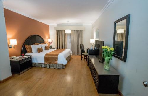 Monterrey Centro Hotel | Plaza de Oro