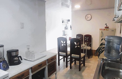 Bogota Apartment | Pleasant 3-bedroom apartment. Business or family stay. 10 minutes from TM.
