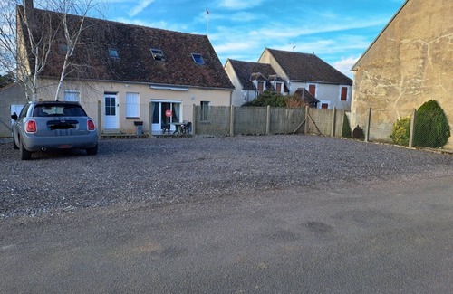 Gurgy House | Pleasant accommodation
