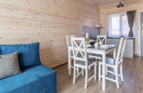 Krynica Morska House | Pleasant holiday home in Krynica Morska with terrace