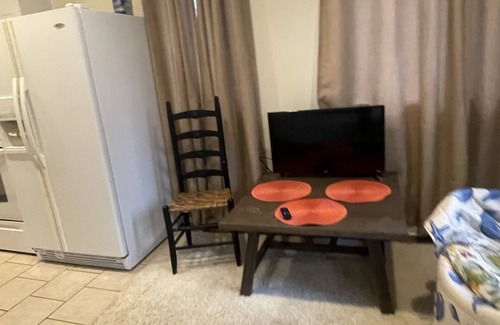 Damascus Apartment | Pleasant one bedroom apt., private entrance