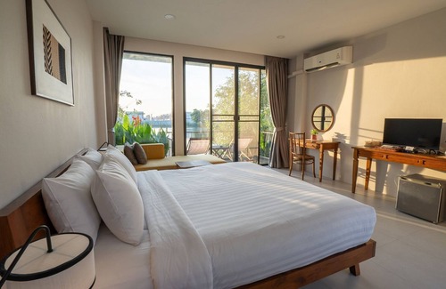 Khlong Song Ton Nun Hotel | Ploen Pirom