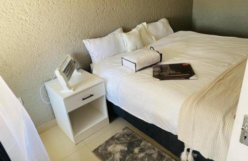 Ghanzi Apartment | plot 38 self catering apartment and camping
