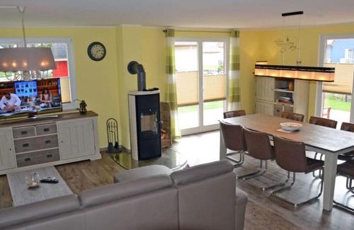 Glowe House | Plover Comfortable holiday residence