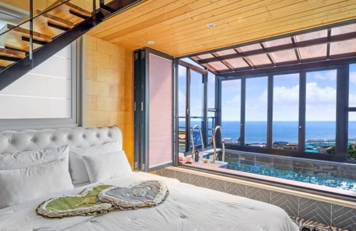 Pohang House | Pohang Unipool Villa