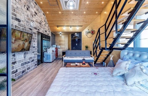 Pohang House | Pohang Unipool Villa