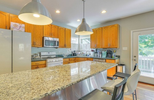 Point of Rocks House | Point of Rocks Vacation Rental w/Community Pool!