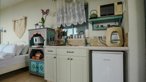 Kela Alon Cabin | Point of View