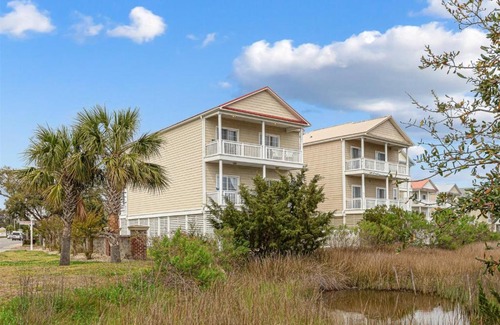 North Myrtle Beach House | Pointe Marsh North Myrtle Beach ESCAPE!