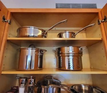 Hilo House | Polynesian Koi Pond Gardens Condo in Hilo w pool