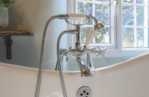 West Witton House | Pond Cottage