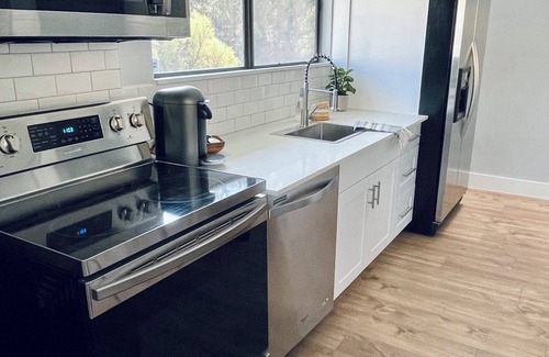 Cedar Ridge Cottage | Pond Front Guest House Escape in the Foothills