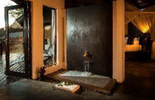 Maruleng Cabin | Pondoro Game Lodge