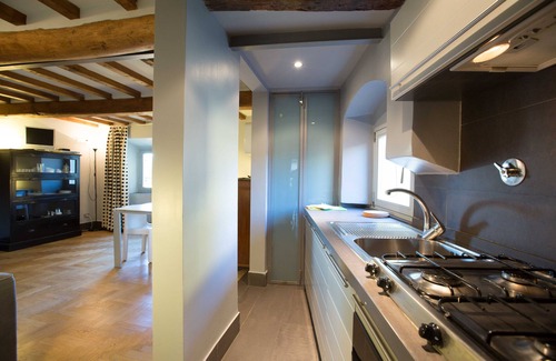 San Giovanni Apartment | PONTE VECCHIO [1]: elegant suite with a spectacular view