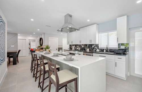 Cutler Bay House | Pool,4-bedroom house ,family friendly, canal front