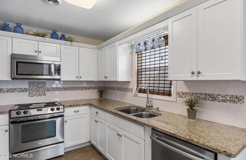 Holden Beach House | Pool, private beach access, kid friendly