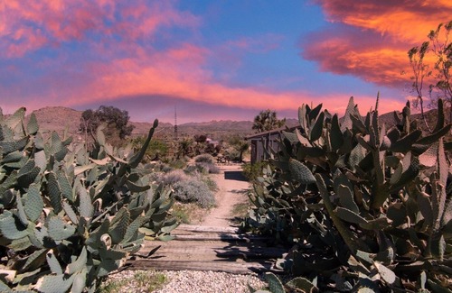 Joshua Tree Highlands House | Pool - Spa - Views - 5Min > Park - Quiet Compound