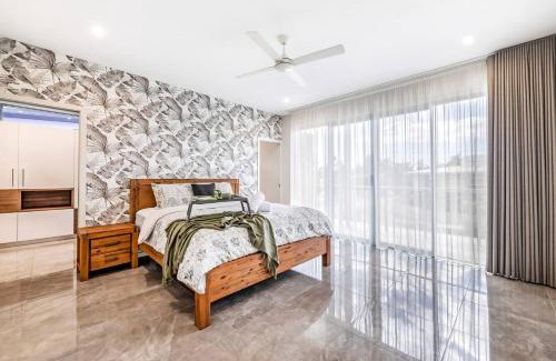 Fannie Bay House | Poolside Gunya Luxury Living in Fannie Bay