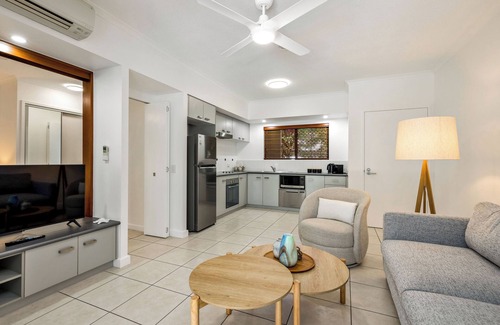 Trinity Beach Condo | Poolside Oasis・ Blue Lagoon Resort