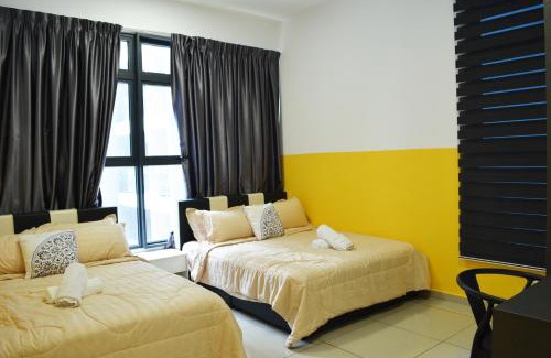 Malacca City Apartment | PoolView #4-6Pax #Near Jonker #Atlantis #Melaka City