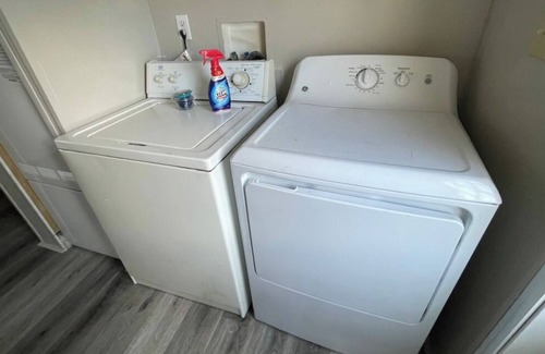 Norwalk House | Pop A Shot Game/Cedar Pt/Kalahari/Summit Race/Sports park