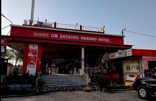 Meerut Hotel | POP Om Satguru Vaishno Hotel