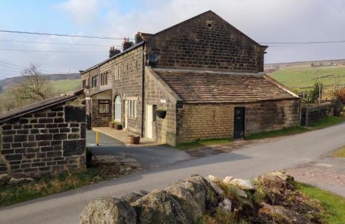 Wadsworth House | Popples Barn