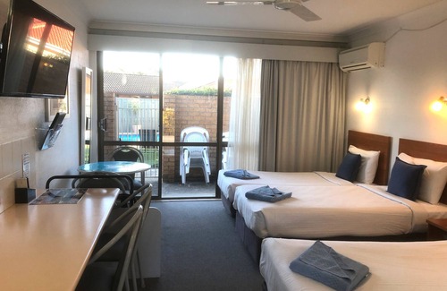 Port Macquarie Hotel | Port O'call Motel